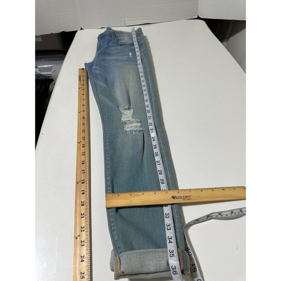id:23 Distressed High Rise Skinny Jeans size 27 NWOT - Picture 5 of 6